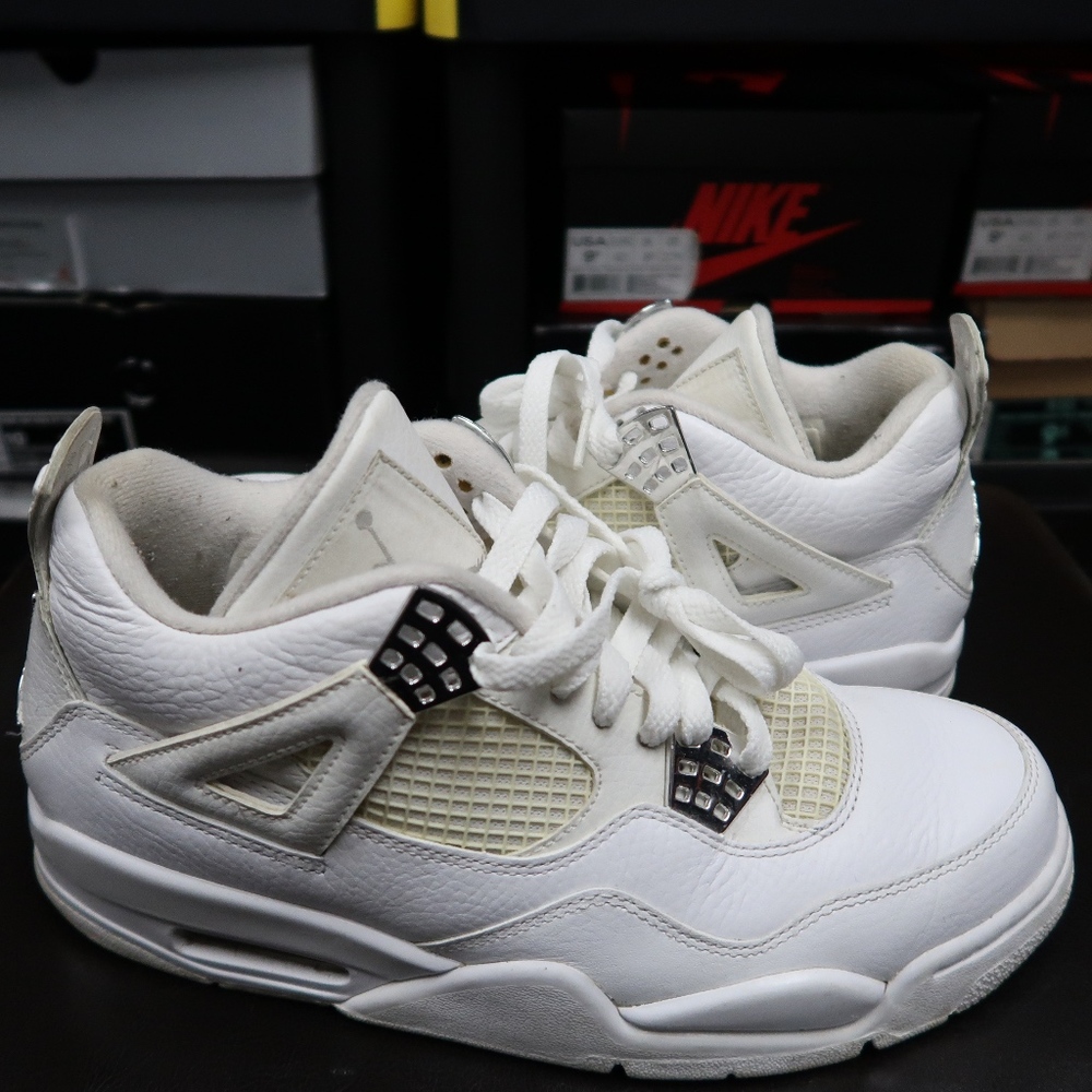 Air Jordan 4 Retro '25th Anniversary size 8.5